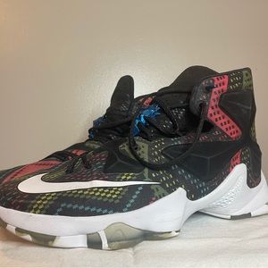 Nike Men’s 11 Lebron XIII 13 BHM 'Black Histroy Month' 828377 910